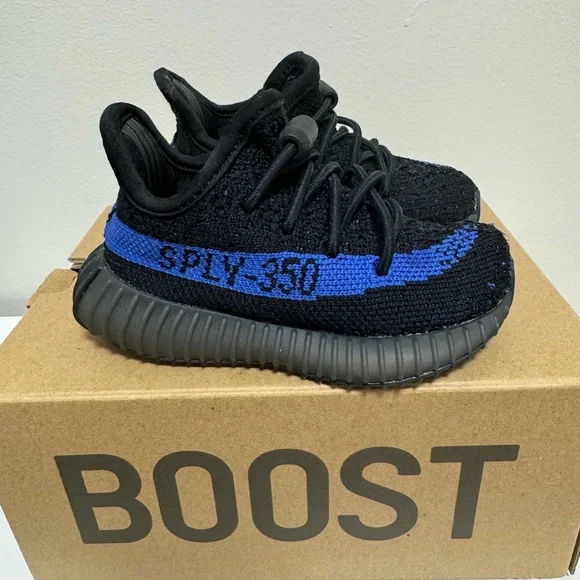 adidas gazelle silver green womens Adidas Yeezy Boost 350 V2 Yecheil (Infant) - BOPF main image 1